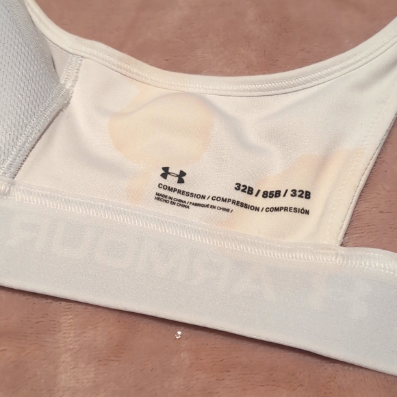 Compression zip up bra - Picture 6 of 7